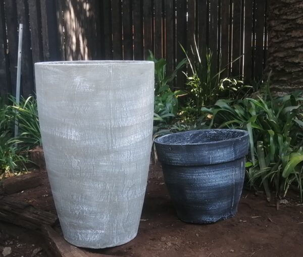 Old School Round Range Pots